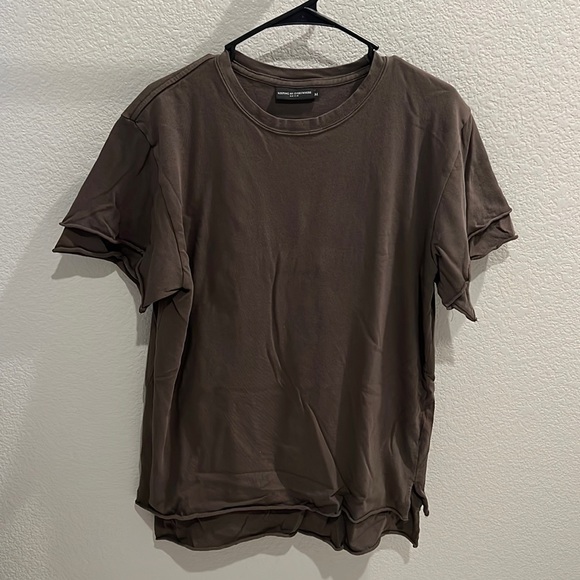 KNYEW TEE Size M - Picture 1 of 5